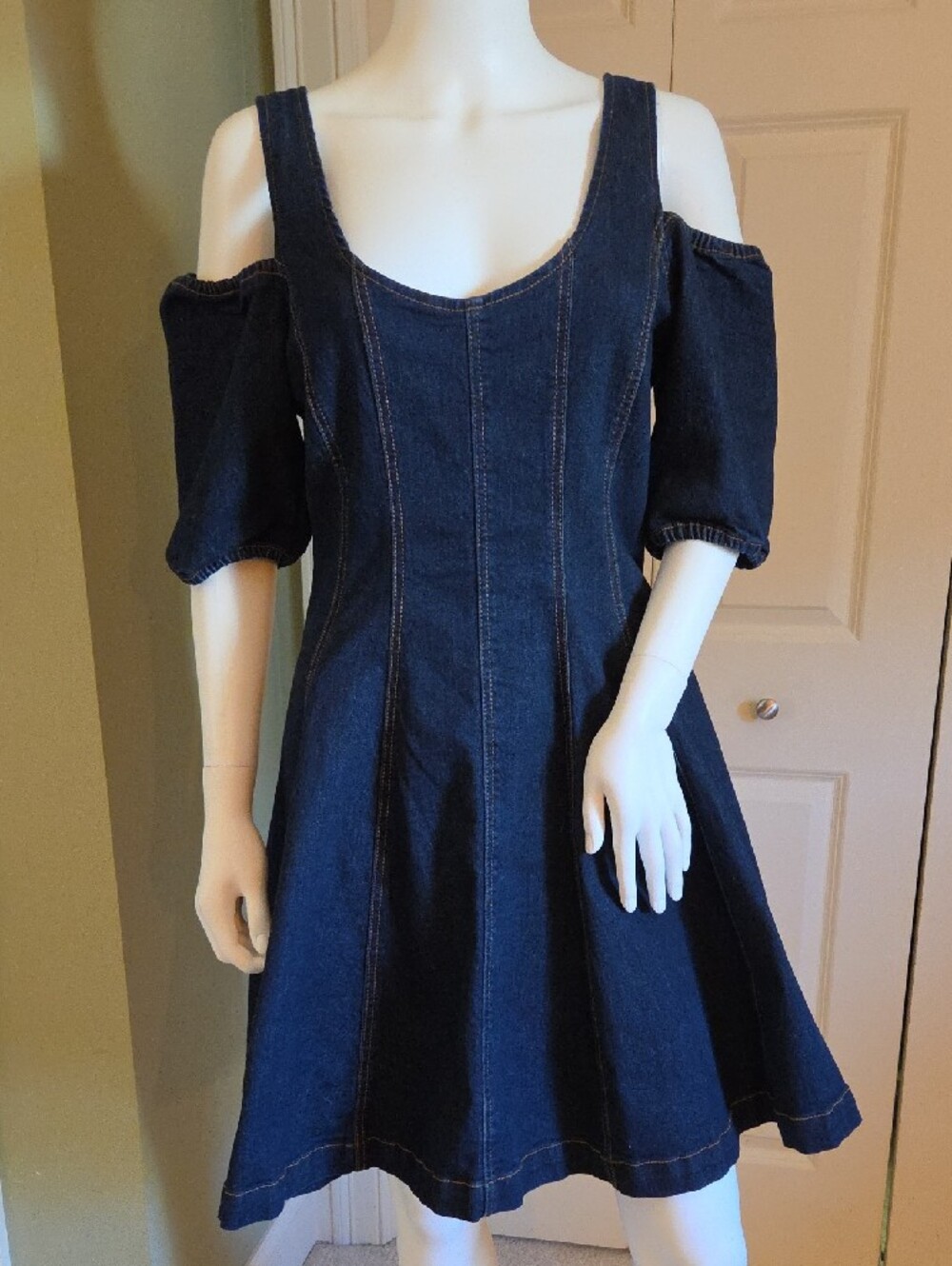 VENUS Dark Blue Cold-Shoulder Denim Dress
